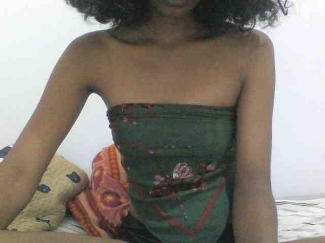 AfricanaQueen webcam