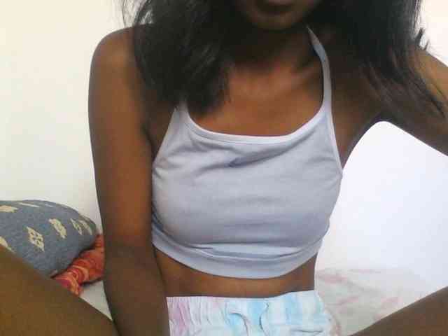 AfricanaQueen webcam