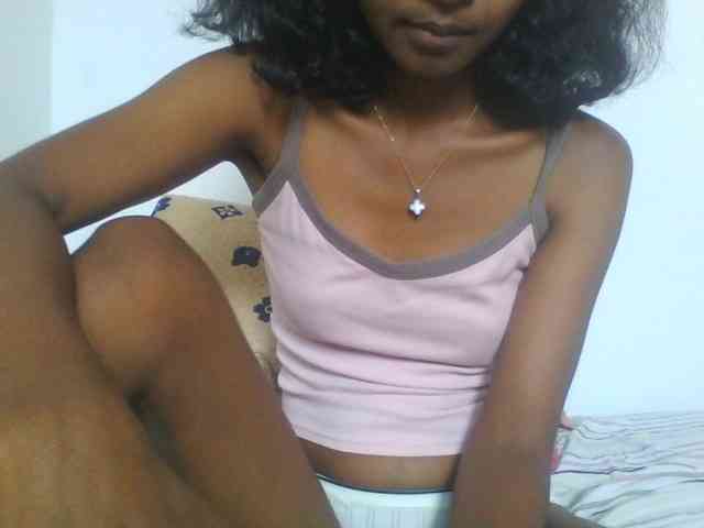 AfricanaQueen webcam