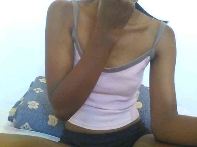 AfricanaQueen webcam