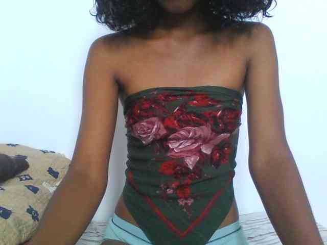 AfricanaQueen webcam