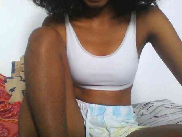 AfricanaQueen webcam