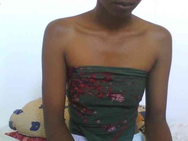 AfricanaQueen webcam