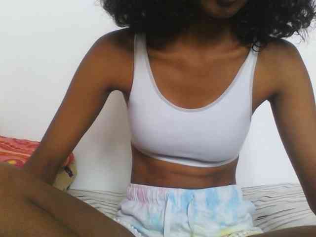 AfricanaQueen webcam
