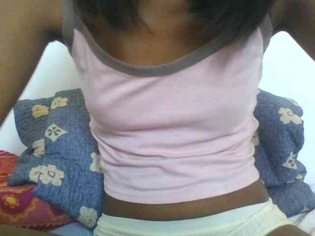 AfricanaQueen webcam