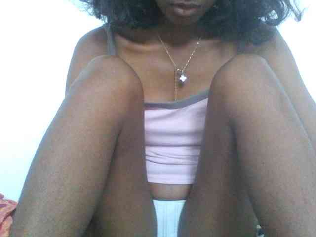 AfricanaQueen webcam