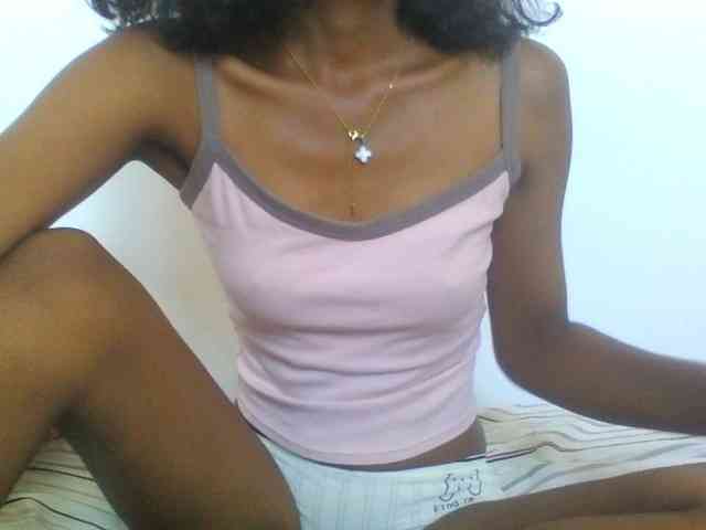 AfricanaQueen webcam