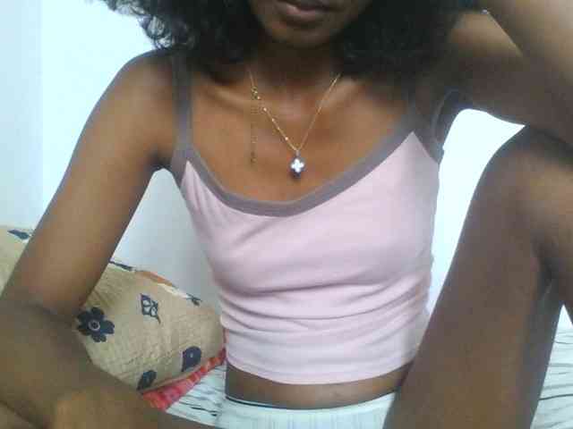 AfricanaQueen webcam