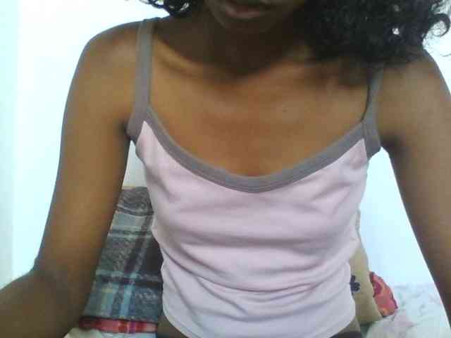 AfricanaQueen webcam