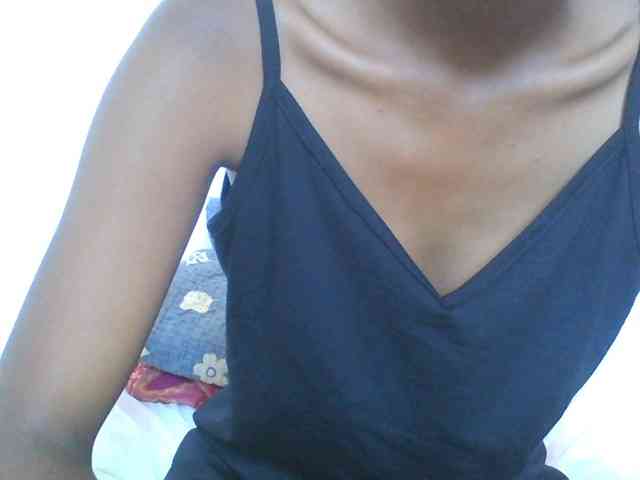 AfricanaQueen webcam