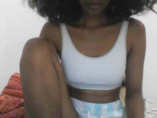 AfricanaQueen webcam