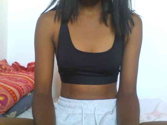 AfricanaQueen webcam