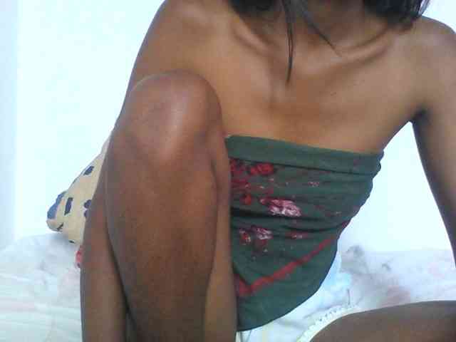 AfricanaQueen webcam