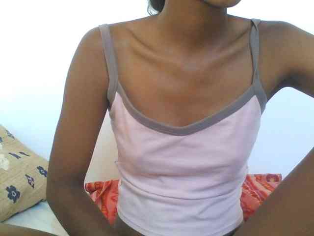 AfricanaQueen webcam