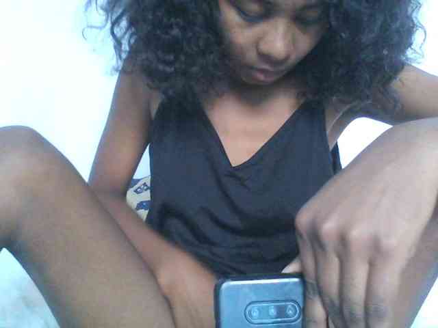 AfricanaQueen webcam