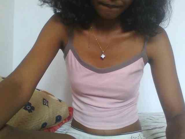 AfricanaQueen webcam