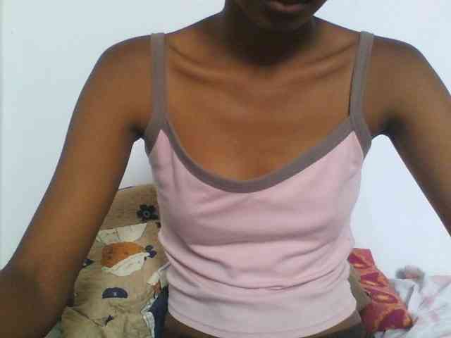 AfricanaQueen webcam