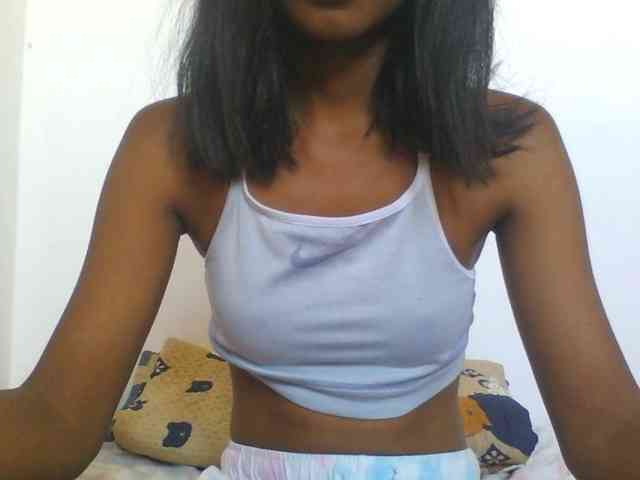 AfricanaQueen webcam