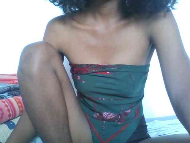 AfricanaQueen webcam