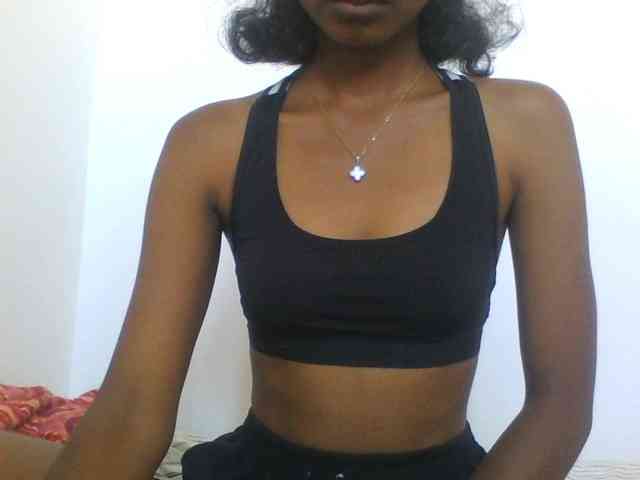 AfricanaQueen webcam