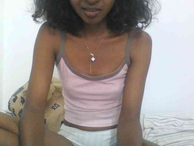 AfricanaQueen webcam