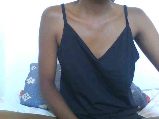 AfricanaQueen webcam