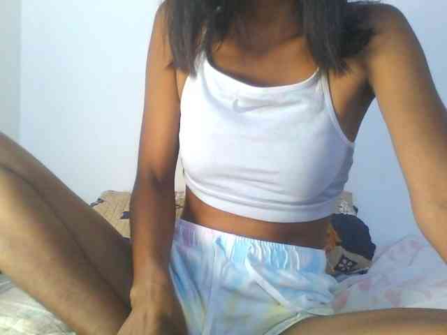 AfricanaQueen webcam