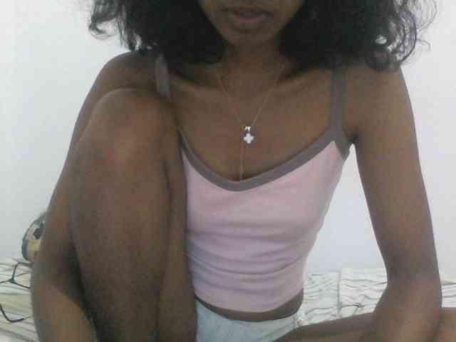 AfricanaQueen webcam