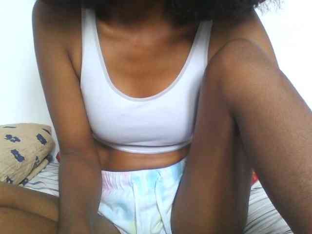 AfricanaQueen webcam