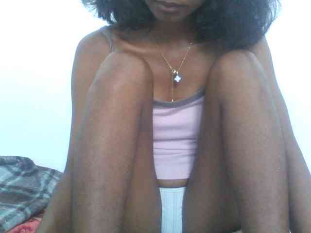 AfricanaQueen webcam