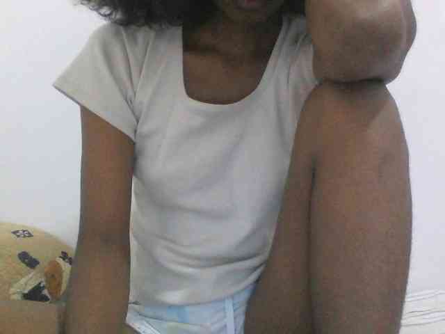 AfricanaQueen webcam