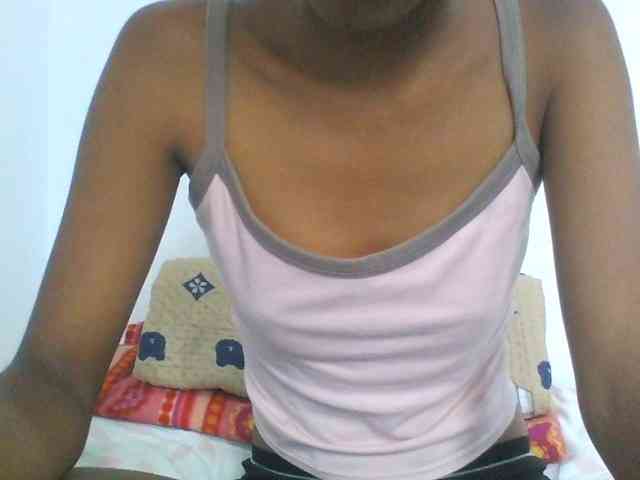 AfricanaQueen webcam