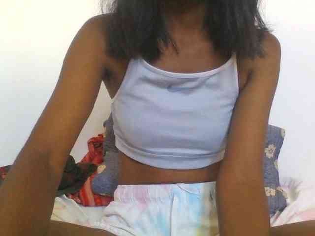 AfricanaQueen webcam