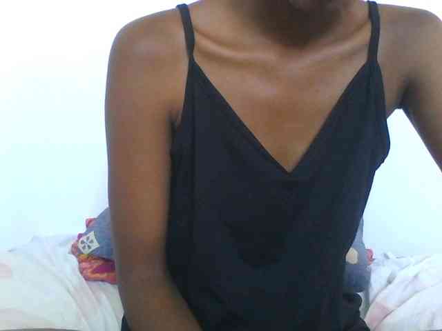 AfricanaQueen webcam