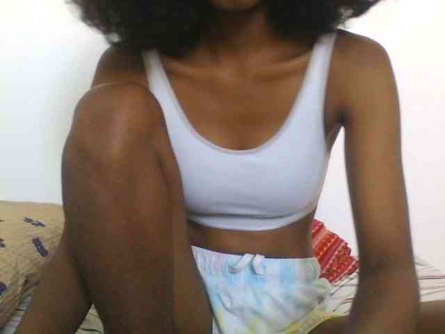 AfricanaQueen webcam
