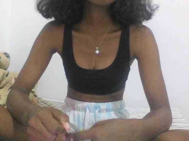 AfricanaQueen webcam