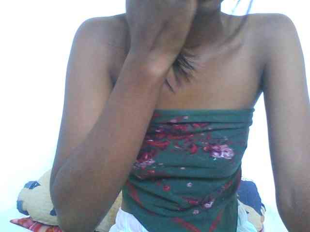 AfricanaQueen webcam