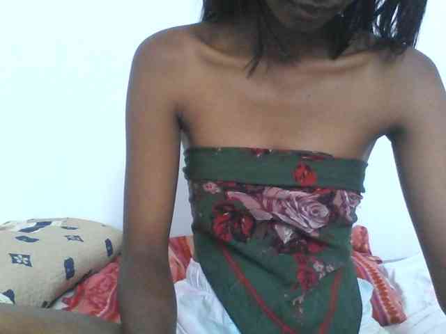 AfricanaQueen webcam