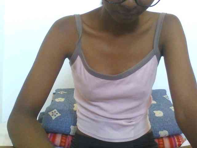 AfricanaQueen webcam