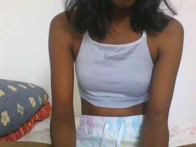 AfricanaQueen webcam