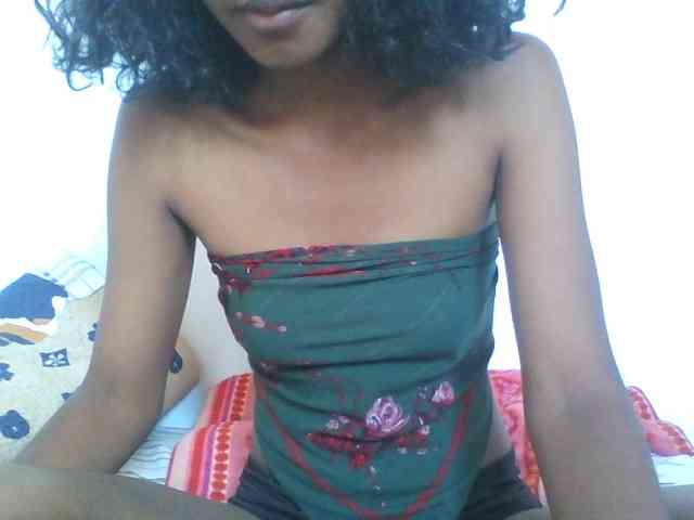 AfricanaQueen webcam