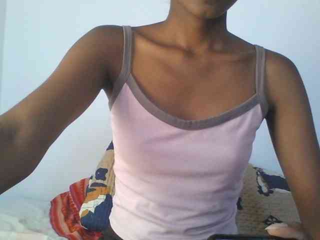 AfricanaQueen webcam