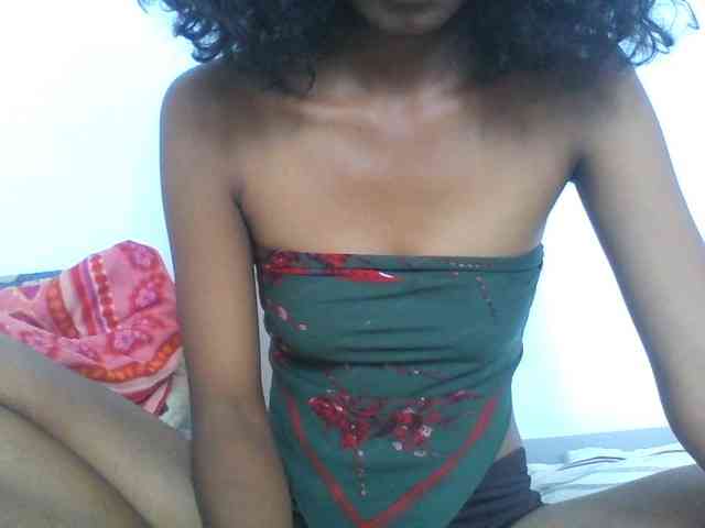 AfricanaQueen webcam