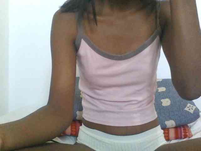 AfricanaQueen webcam