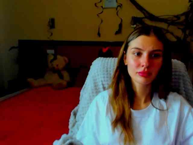 Sunny-Mila webcam