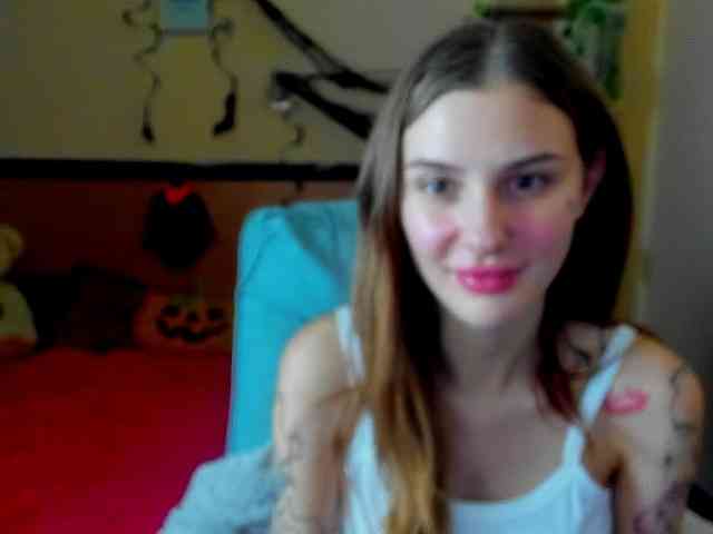 Sunny-Mila webcam
