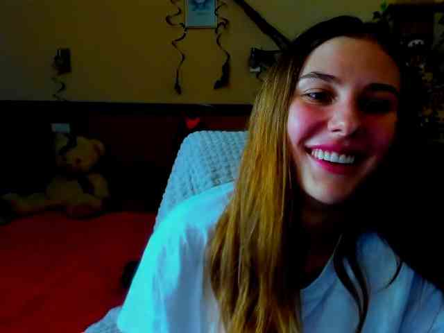 Sunny-Mila webcam