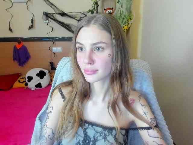 Sunny-Mila webcam