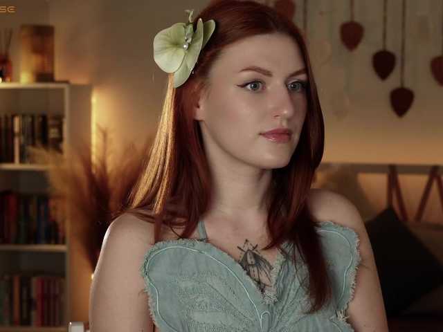 Lianna live cam profile