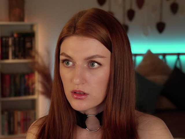 Lianna's BongaCams show and profile